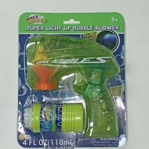 Super Light Up Bubble Blower Gun Green Kids Outdoor Summer Toy Sunny Days